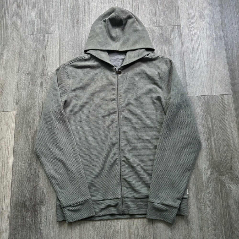 Vuori Waffle Knit Full Zip Hoodie Sage Green Size M Mens Soft Stretch Thermal